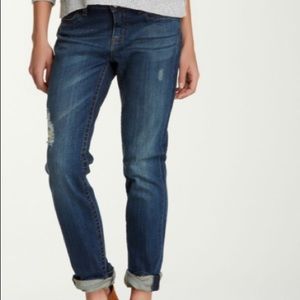 Kut from the Kloth sammie straight leg jeans